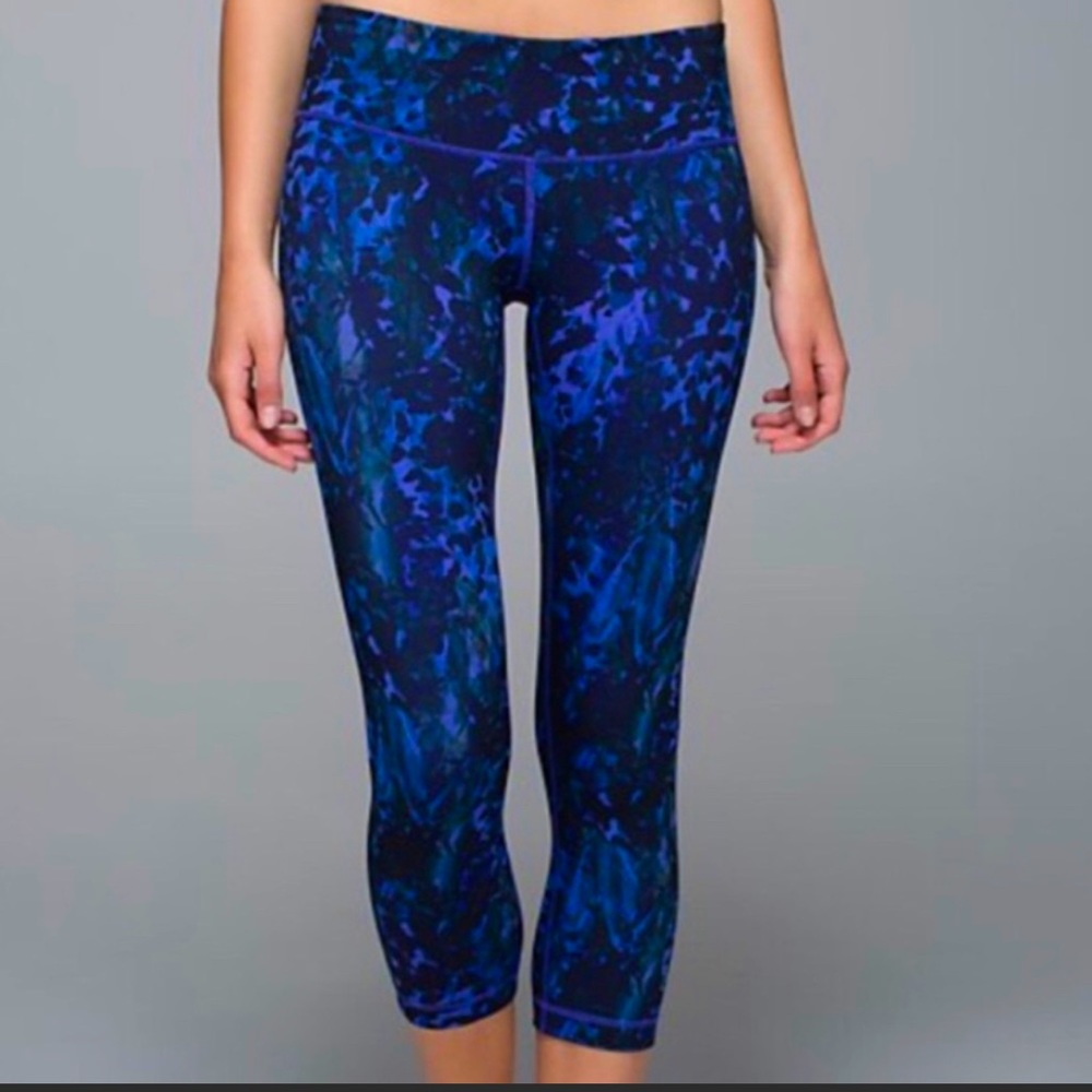 SOLD Lululemon Wunder Under Luon 21” - Picture 2 of 9